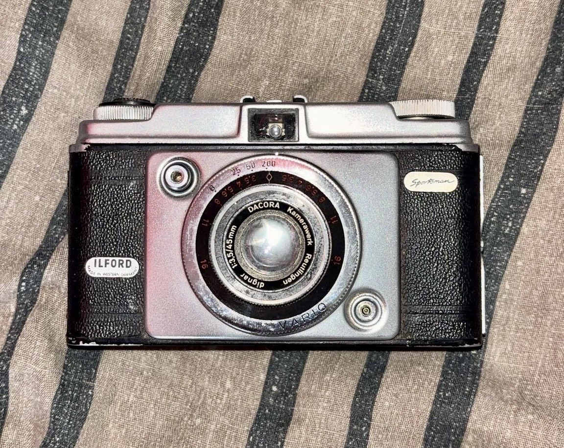 Ilford Sportsman 35mm camera