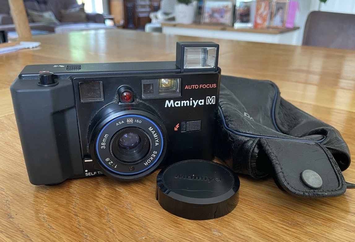 Mamiya M Autofocus – 35mm point and shoot camera – Foxes Den
