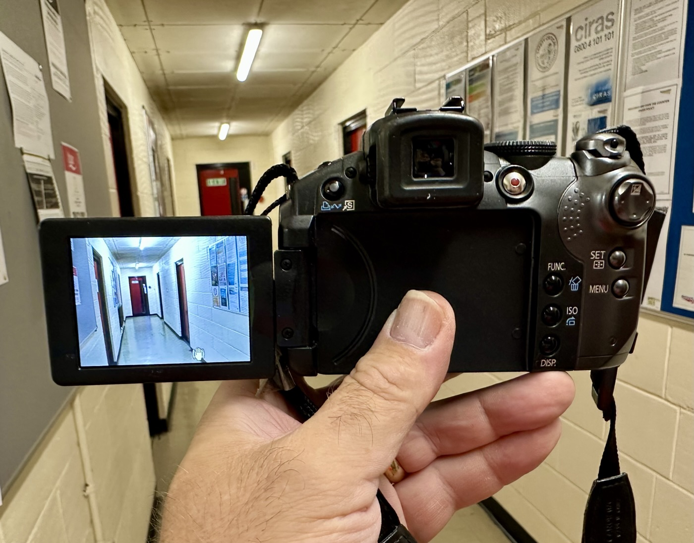 Canon Powershot S5 IS – Foxes Den