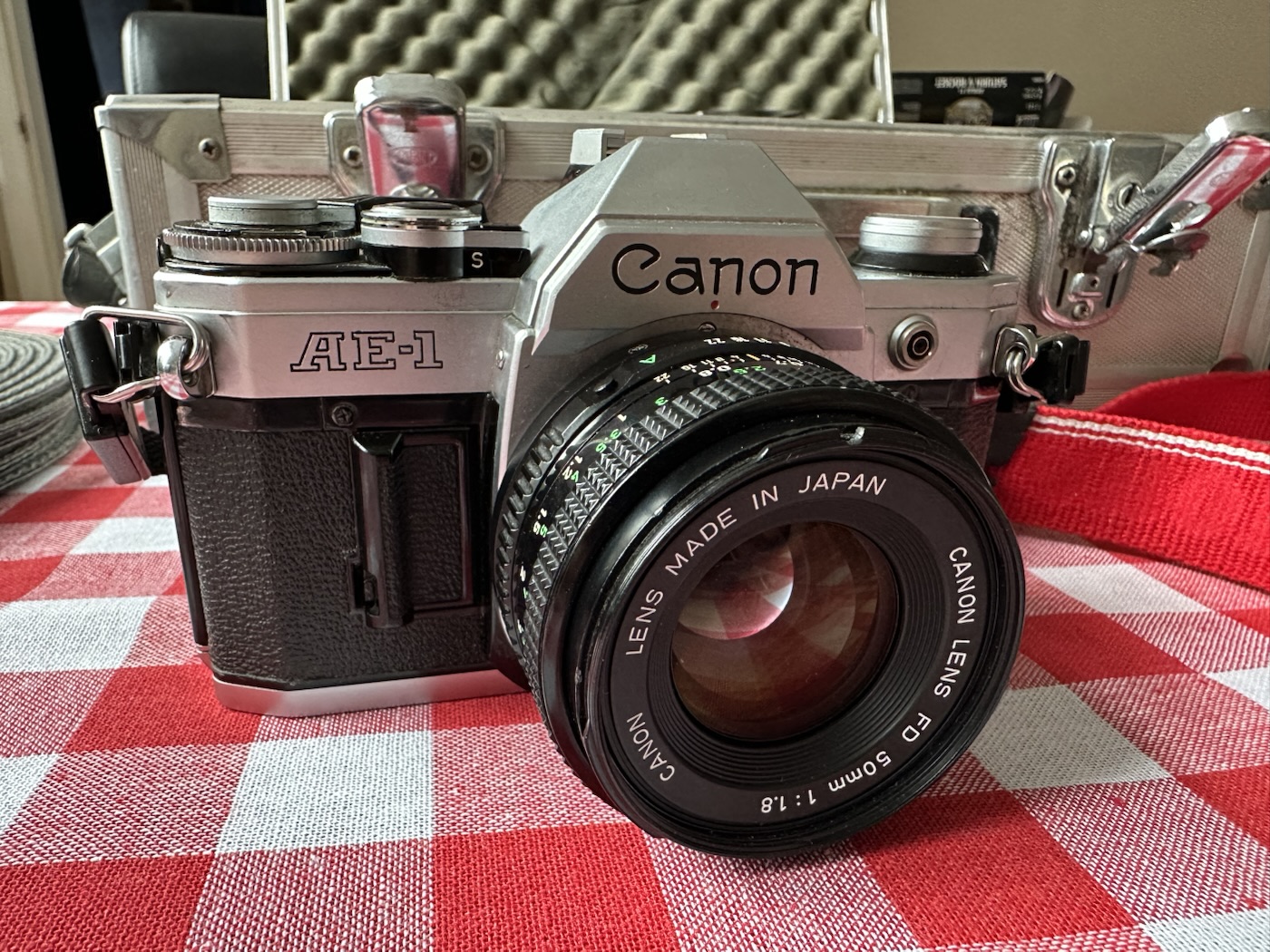 Canon AE1 35mm SLR – Foxes Den