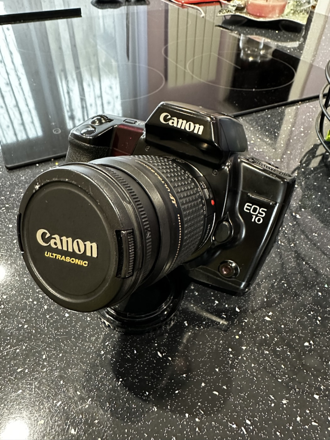 Canon EOS 10 – Foxes Den