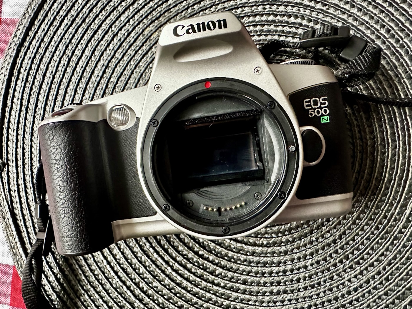 Canon EOS 500N – Foxes Den