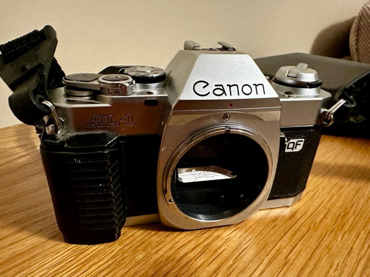 Canon AL1 QF