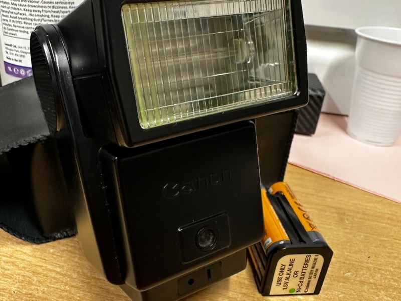 Canon Speedlite 199A&nbsp;flashgun