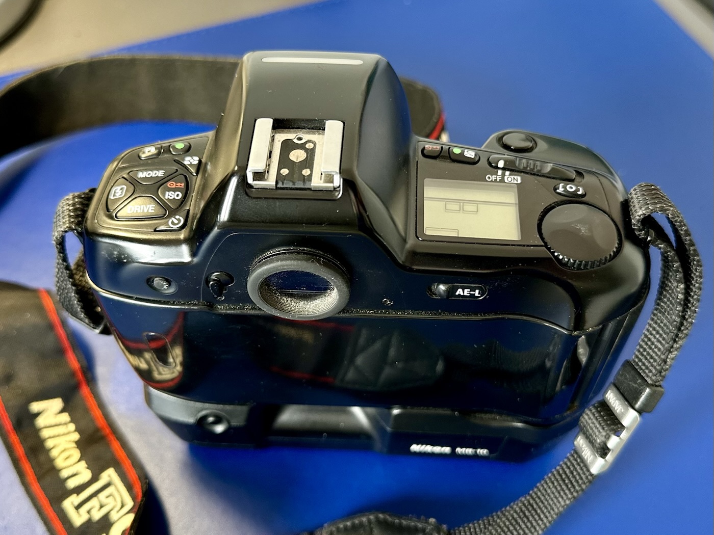 Nikon F90x 35mm SLR Film Camera and MB10 battery grip – Foxes Den