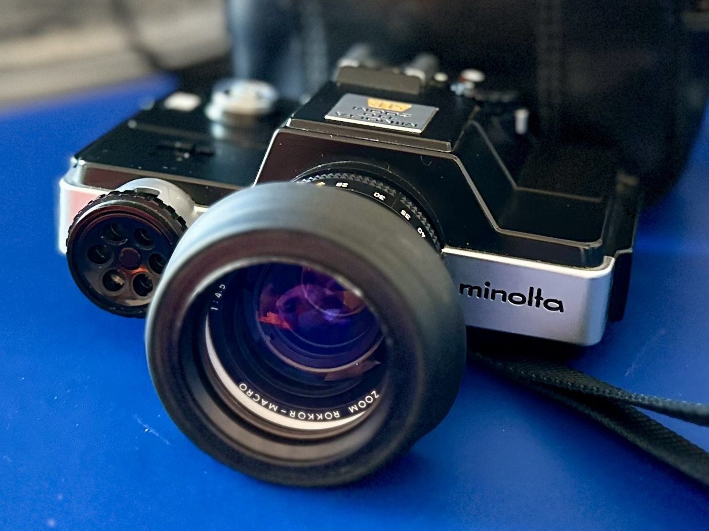 Minolta 110 zoom Mk1 SLR – Foxes Den