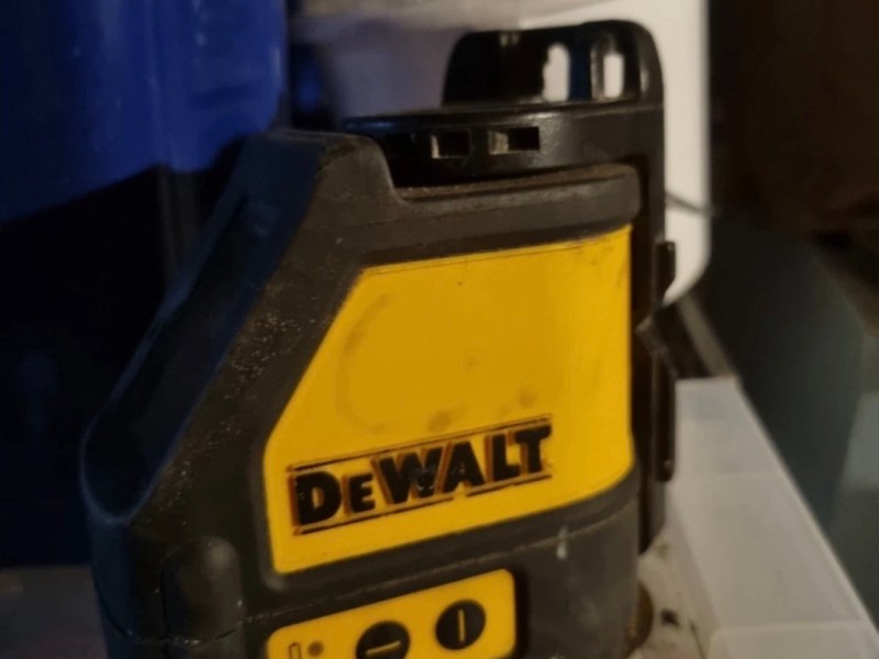 Dewalt DW087 Self-Levelling Cross Line&nbsp;Laser